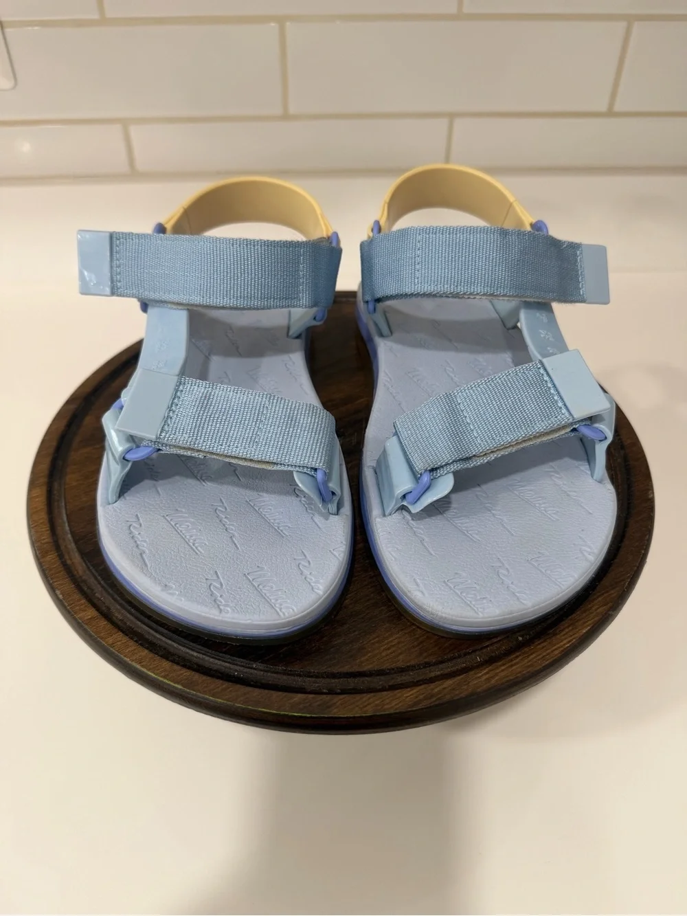 Melissa x Rider Papete Strappy Sandals Light Blue Yellow Size 7 Bubblegum Scent!